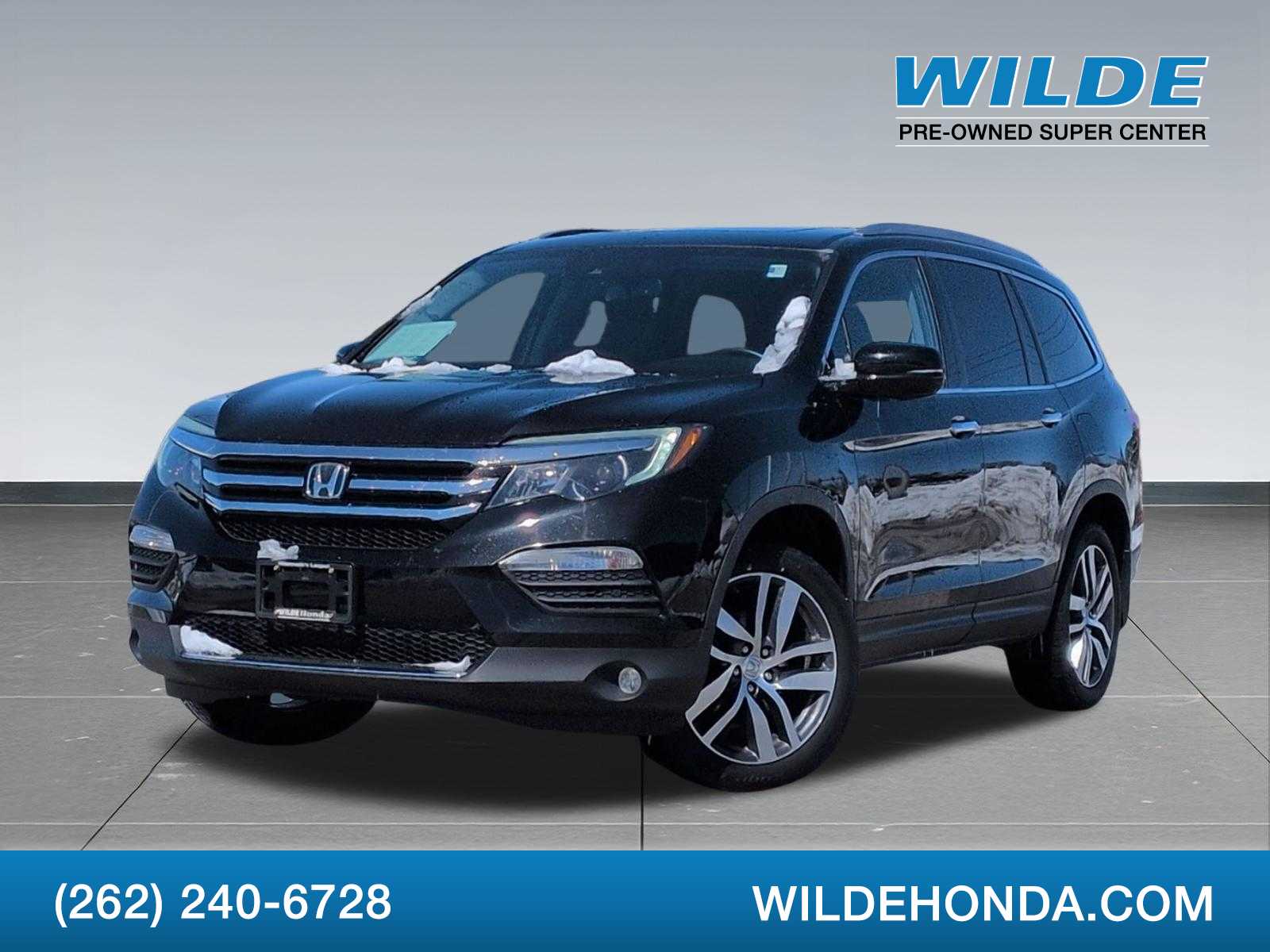 Thumbnail: 2017 Honda Pilot - 1