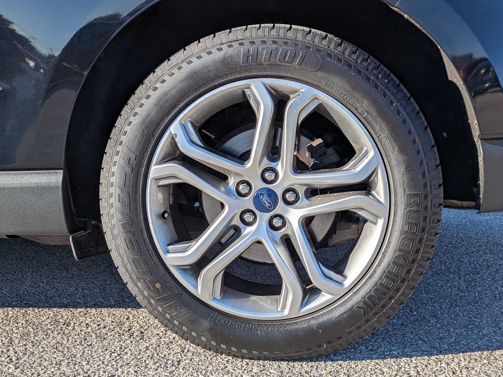 Thumbnail: 2016 Ford Edge - 13