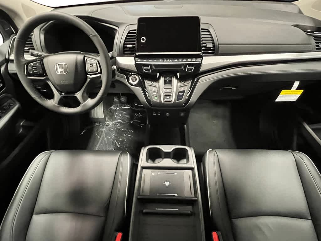 Thumbnail: 2026 Honda Odyssey - 16