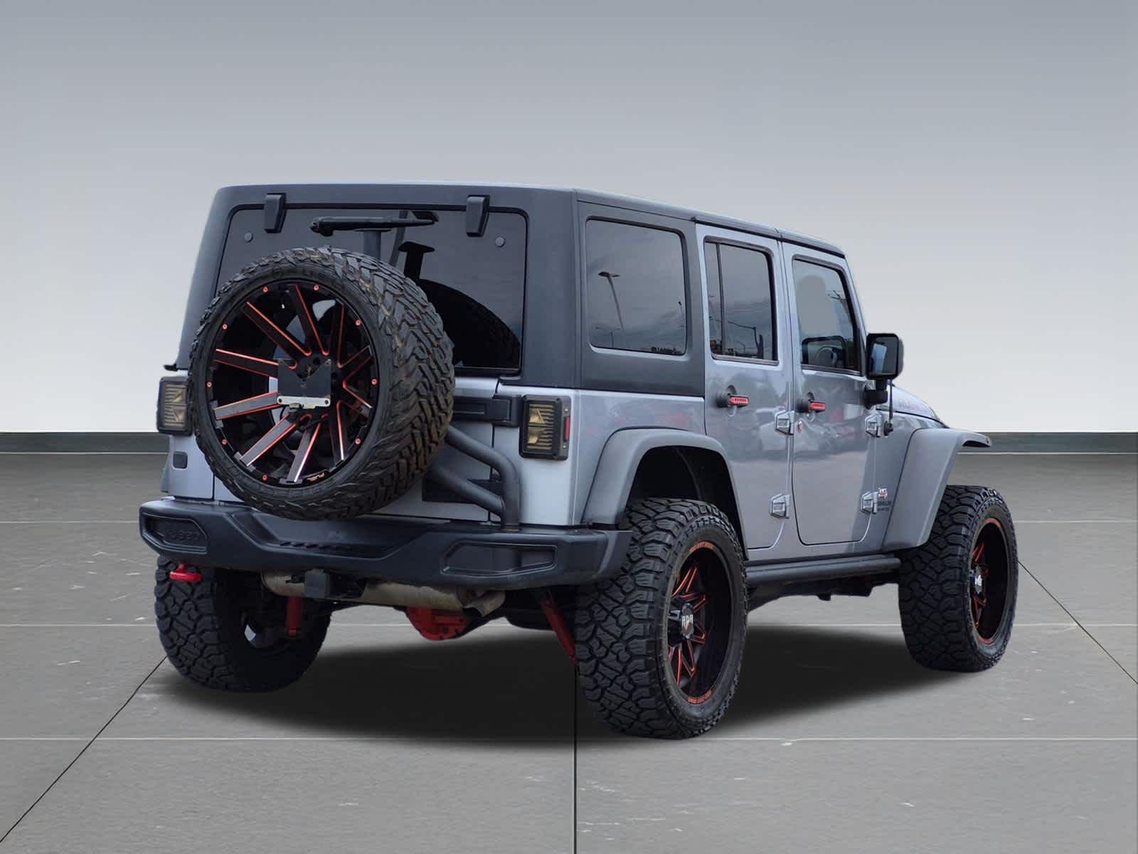 Thumbnail: 2016 Jeep Wrangler - 6