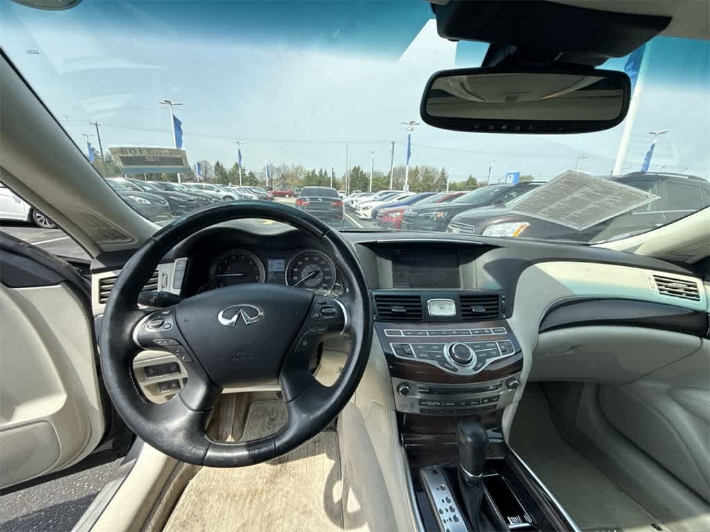 Thumbnail: 2012 INFINITI M56 - 14