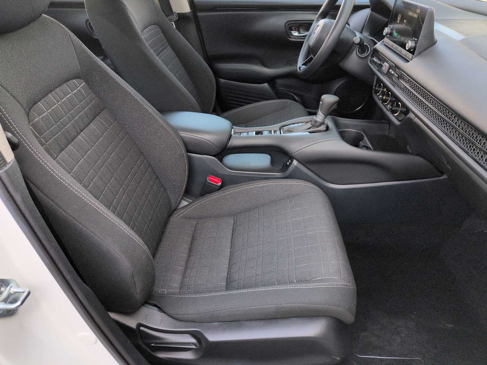 Thumbnail: 2024 Honda HR-V - 17