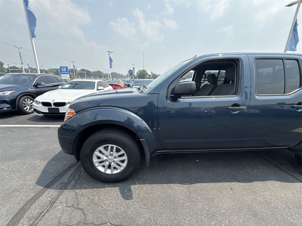 2018 Nissan Frontier SV photo 3