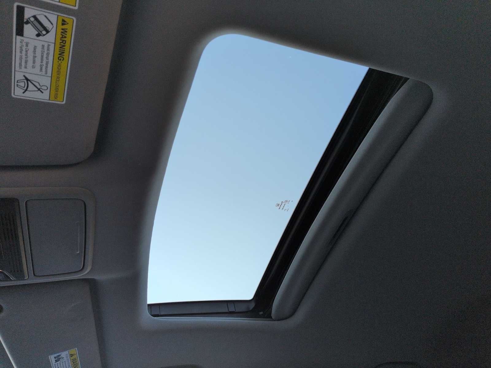 Thumbnail: 2018 Honda Ridgeline - 17