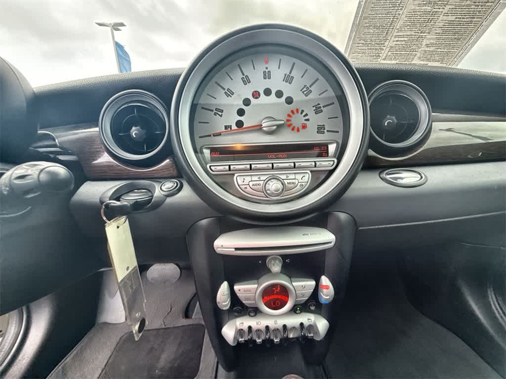 Thumbnail: 2009 MINI Cooper - 28