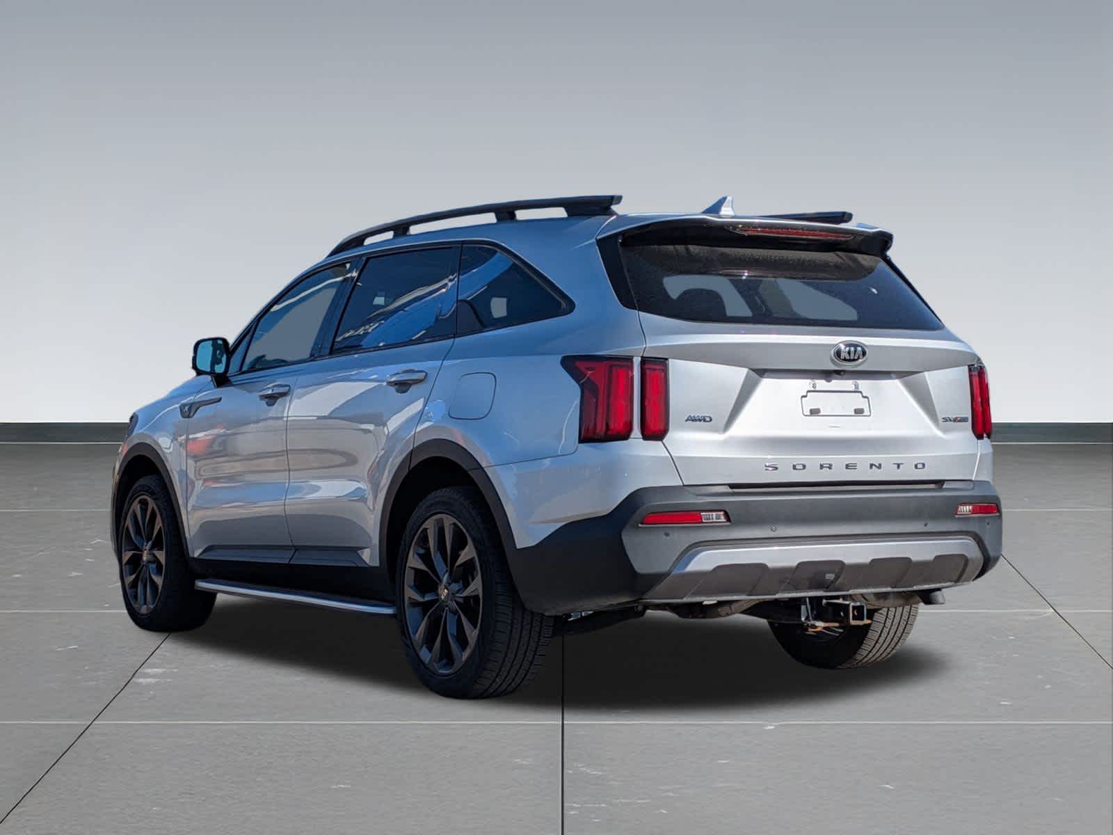 Thumbnail: 2021 Kia Sorento - 4