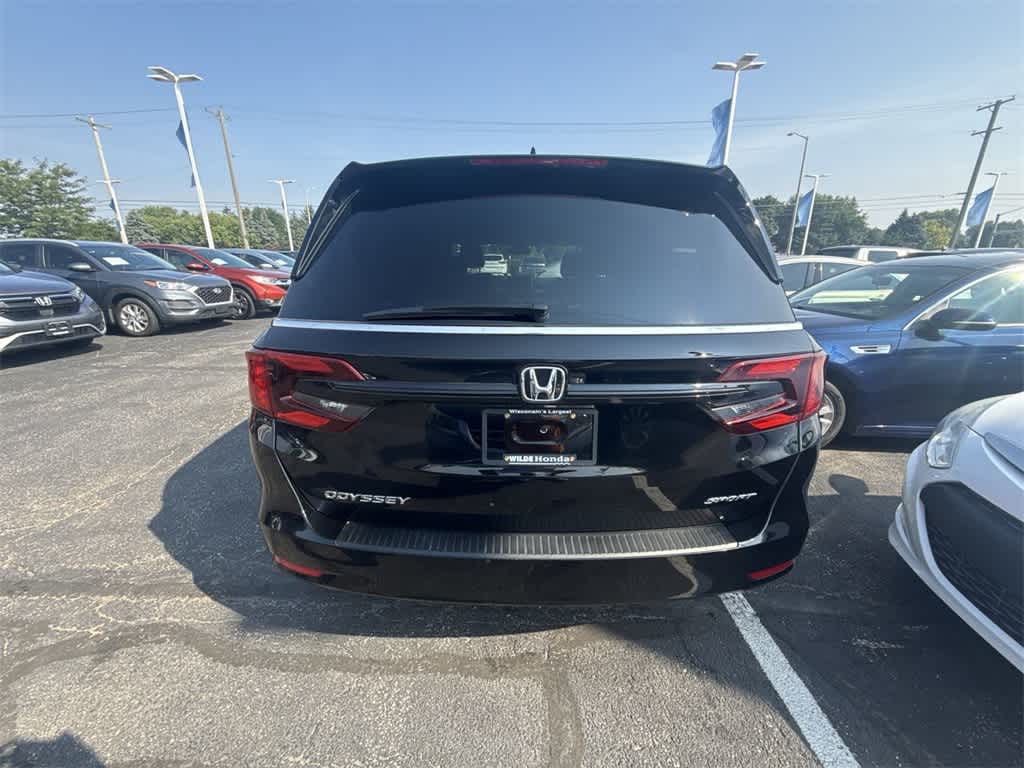 Thumbnail: 2023 Honda Odyssey - 11