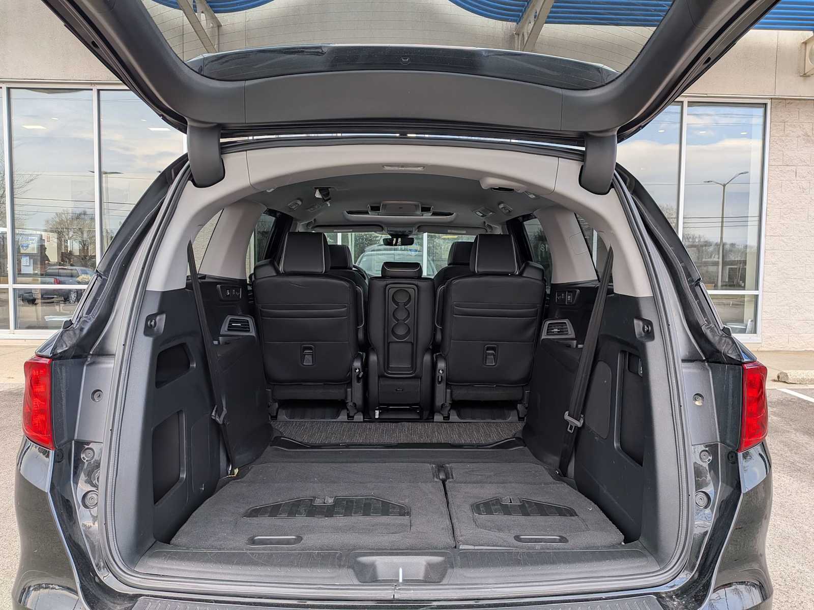 Thumbnail: 2023 Honda Odyssey - 22