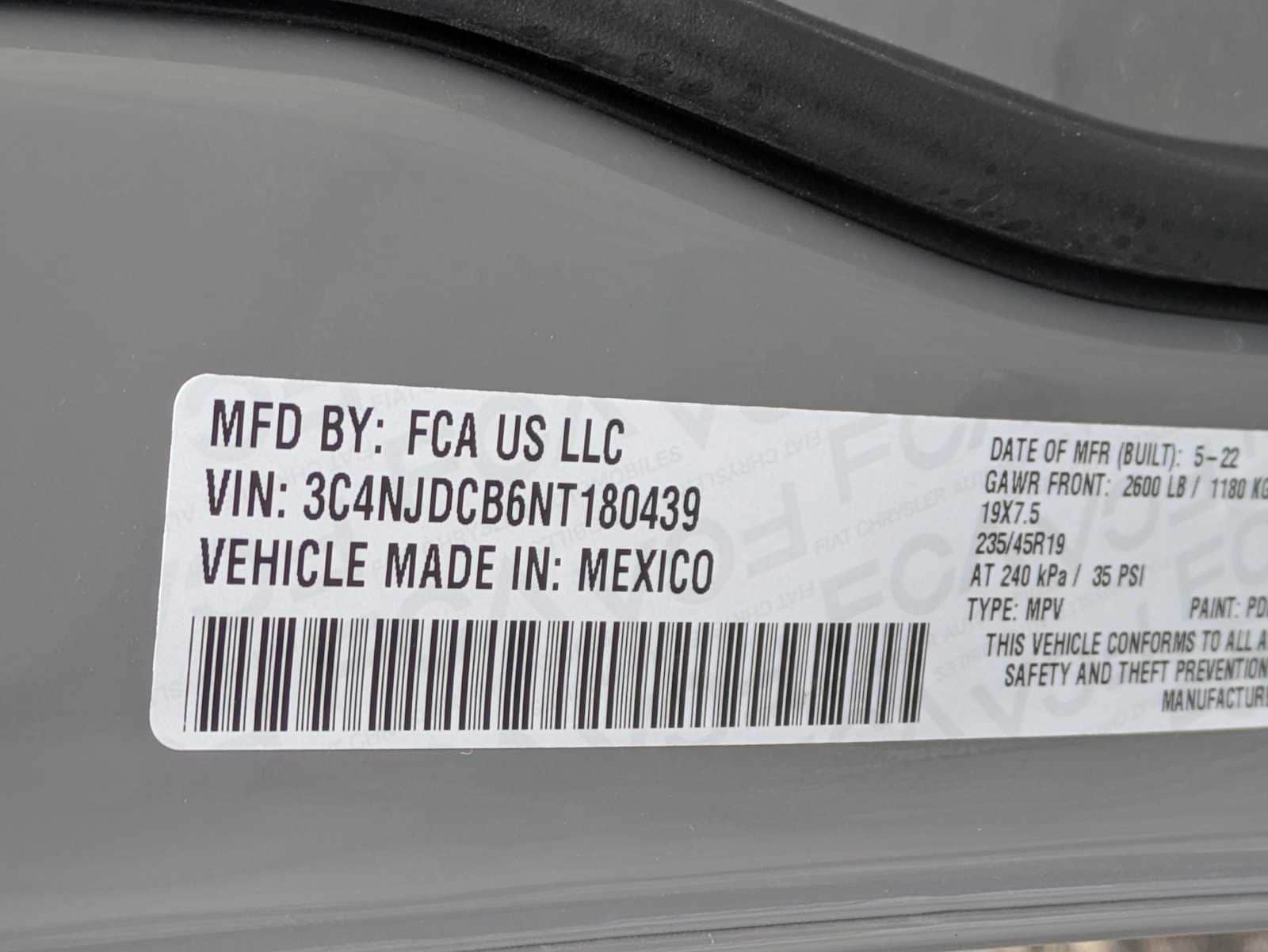 Thumbnail: 2022 Jeep Compass - 36