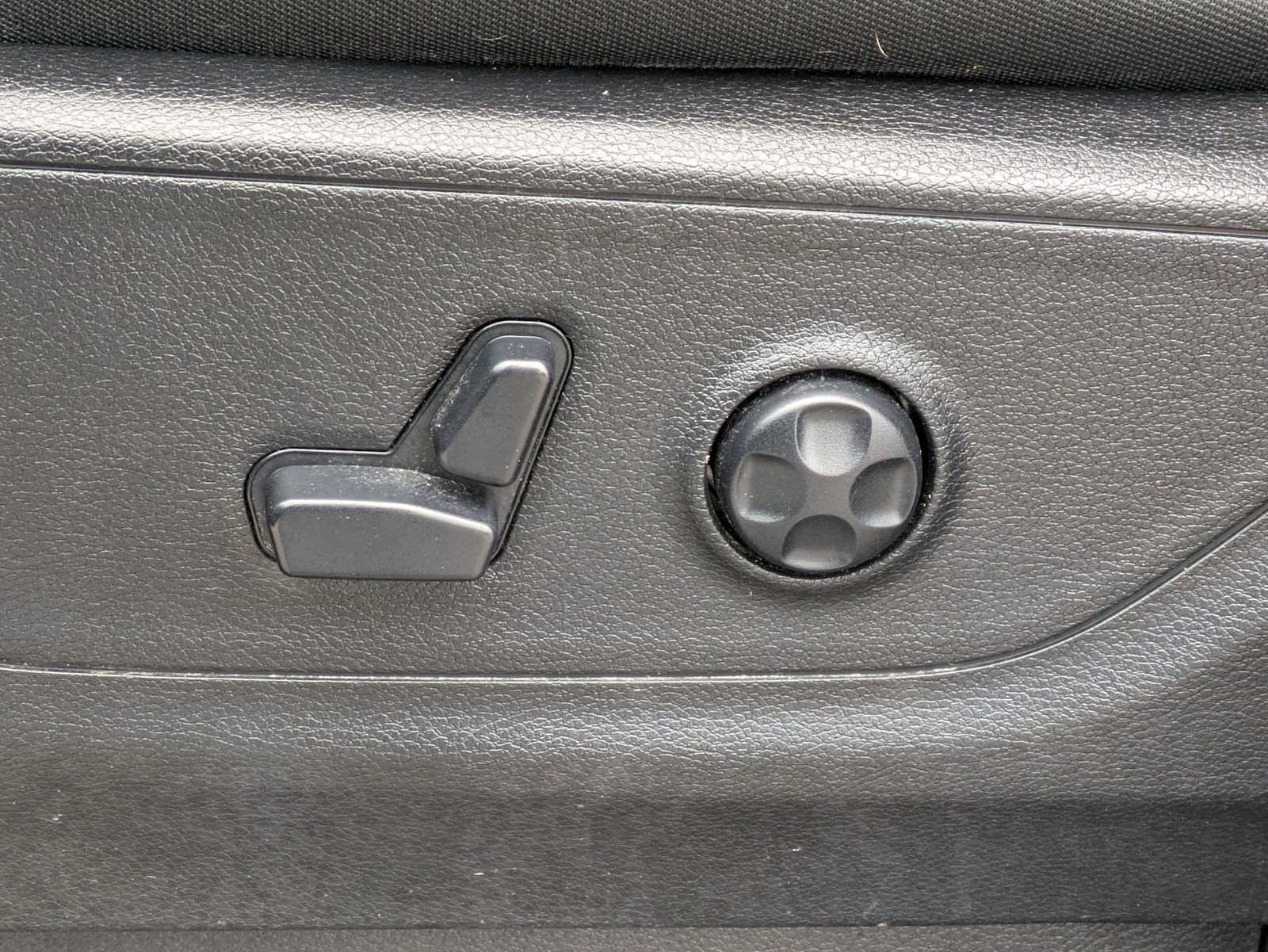 Thumbnail: 2019 RAM 1500 - 16