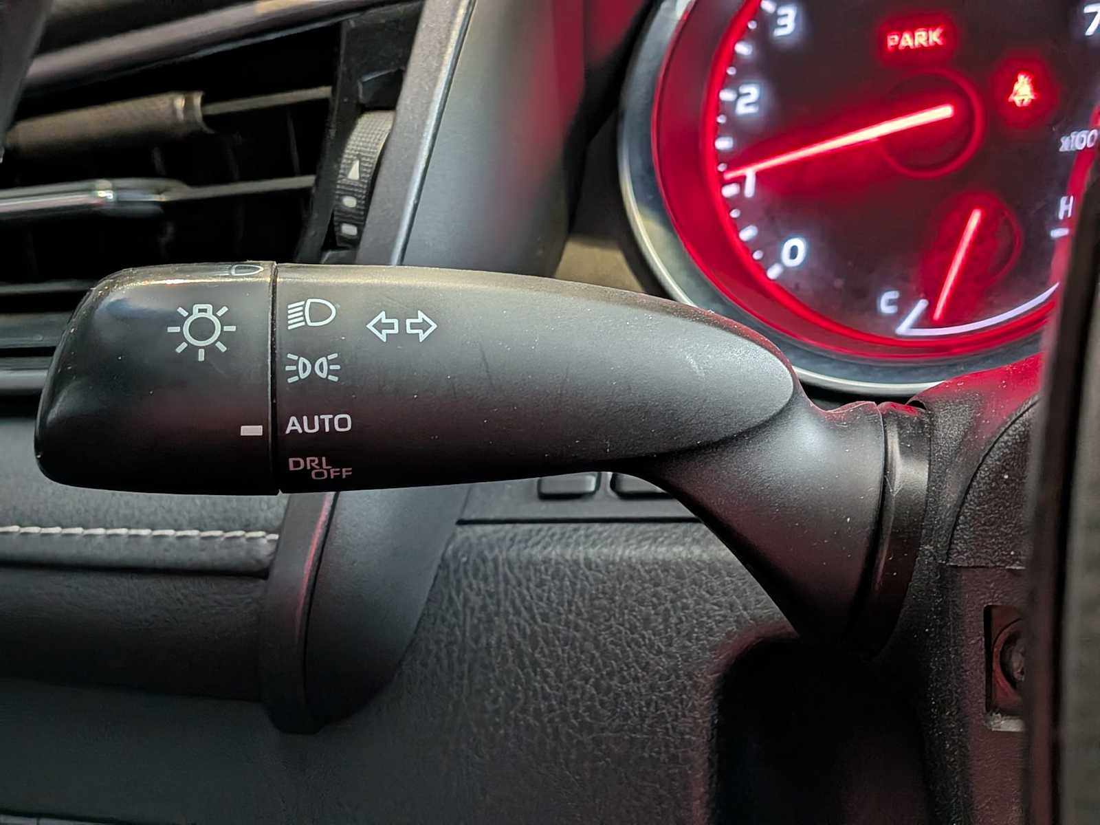 Thumbnail: 2019 Toyota Camry - 26