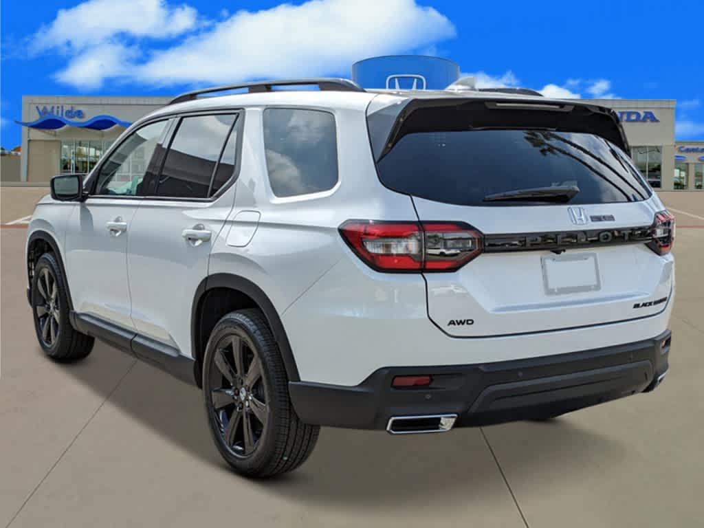 Thumbnail: 2025 Honda Pilot - 2