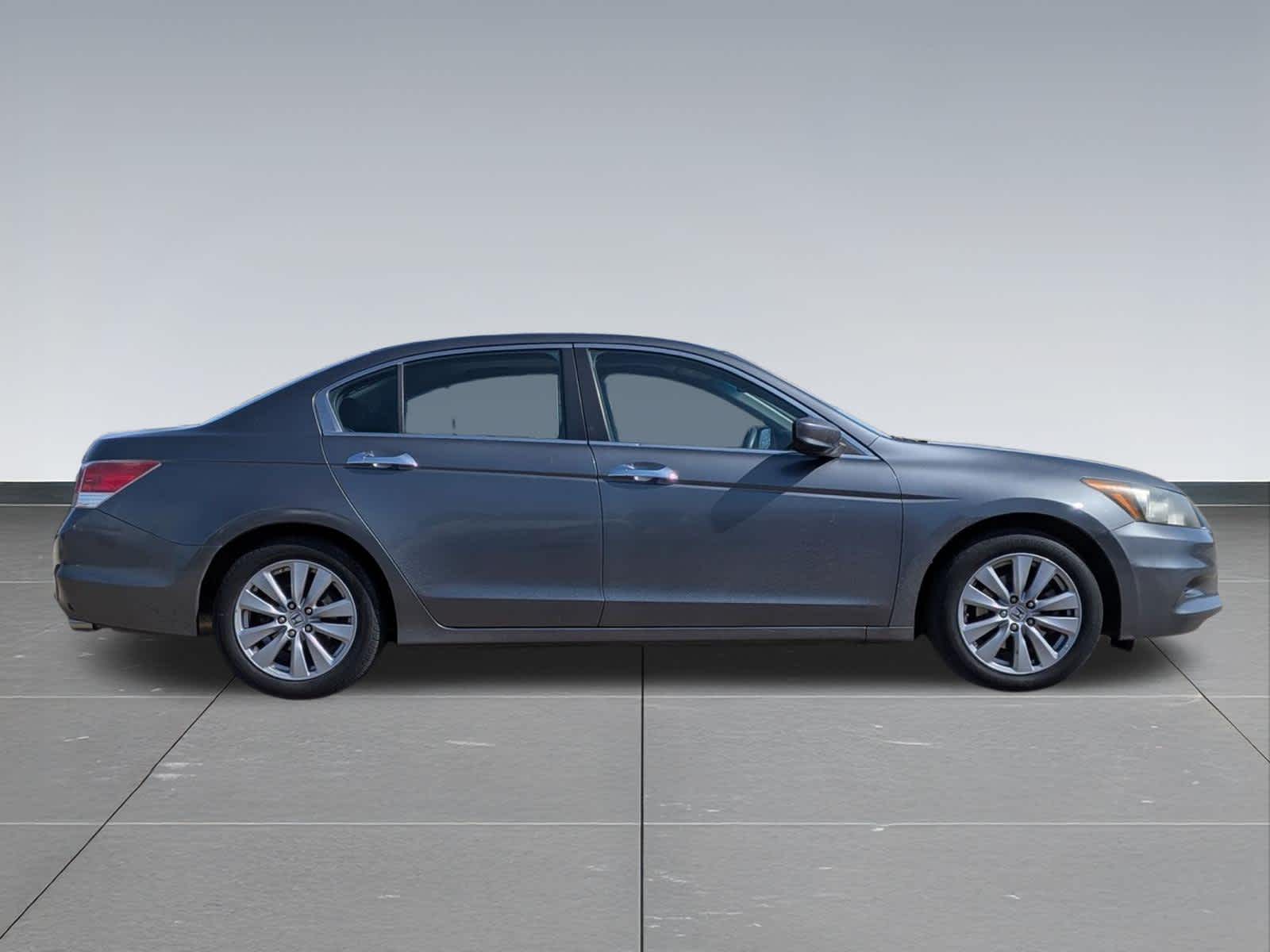 Thumbnail: 2011 Honda Accord - 6