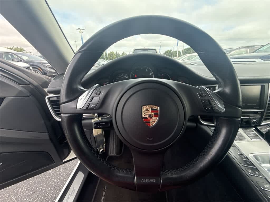 Thumbnail: 2012 Porsche Panamera - 22