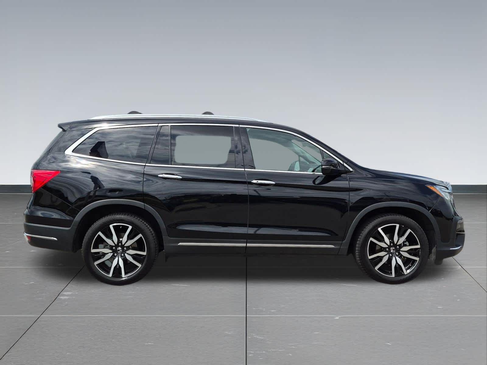 Thumbnail: 2020 Honda Pilot - 10