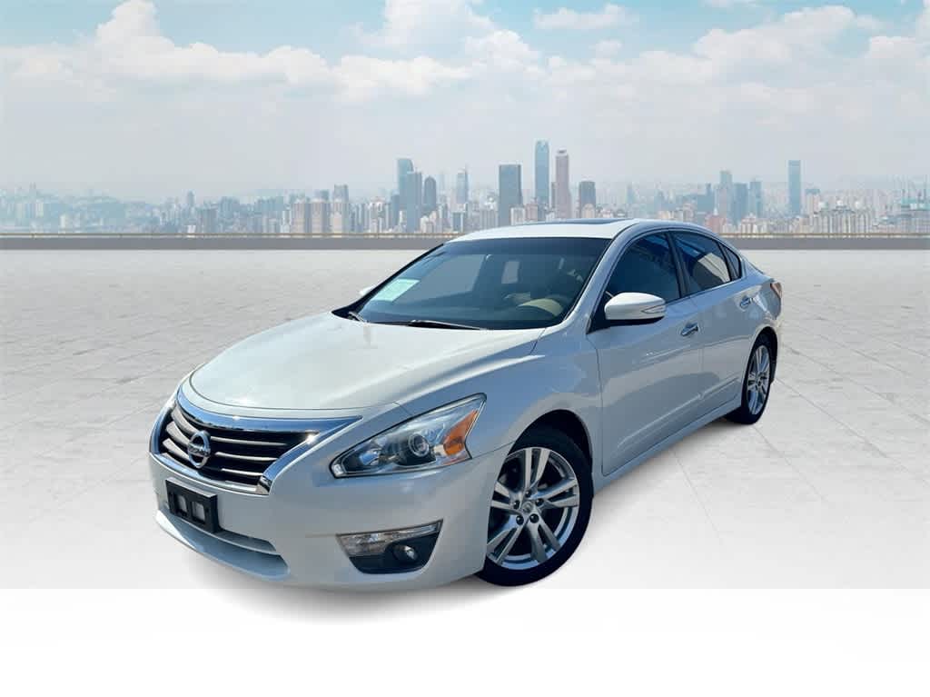 2013 Nissan Altima SL -
                  Waukesha, WI