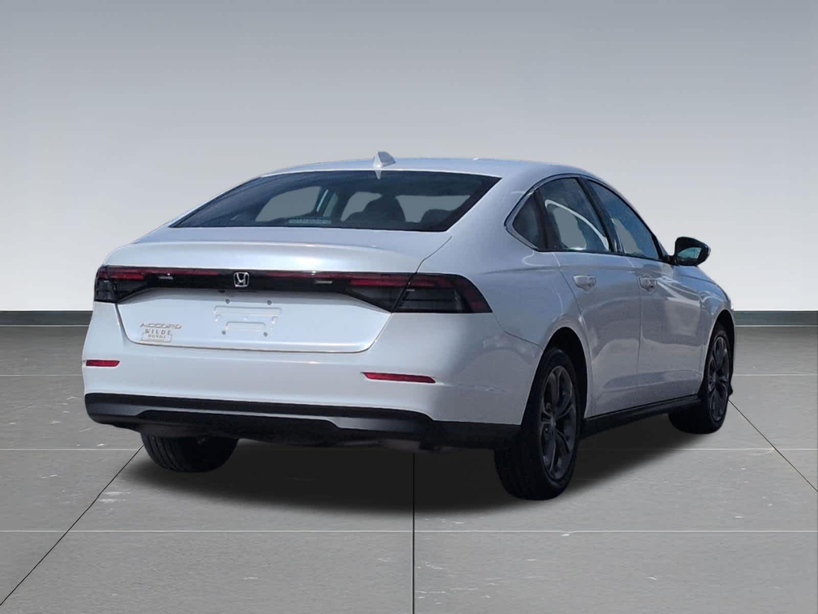 Thumbnail: 2023 Honda Accord - 6