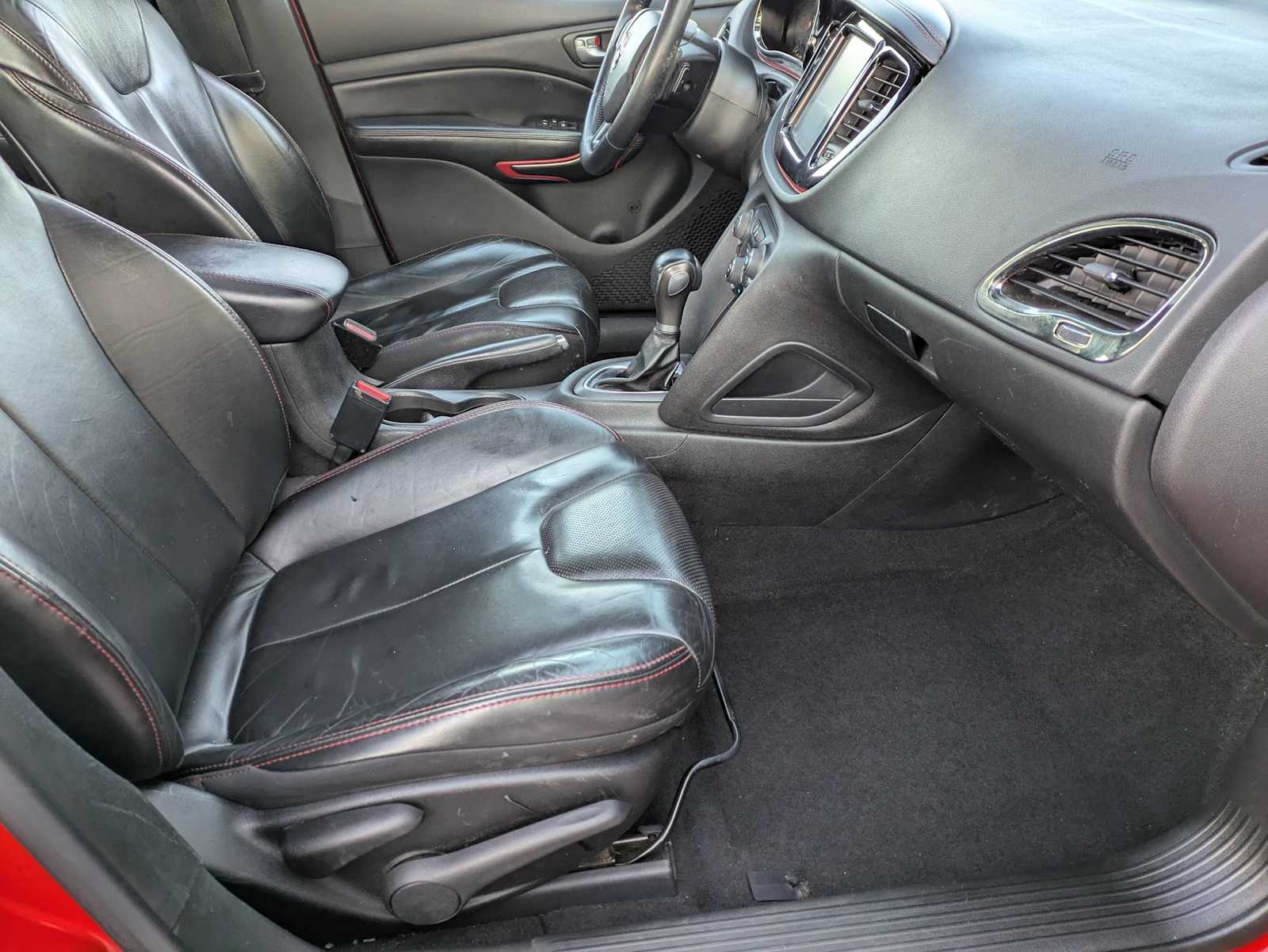 Thumbnail: 2016 Dodge Dart - 22