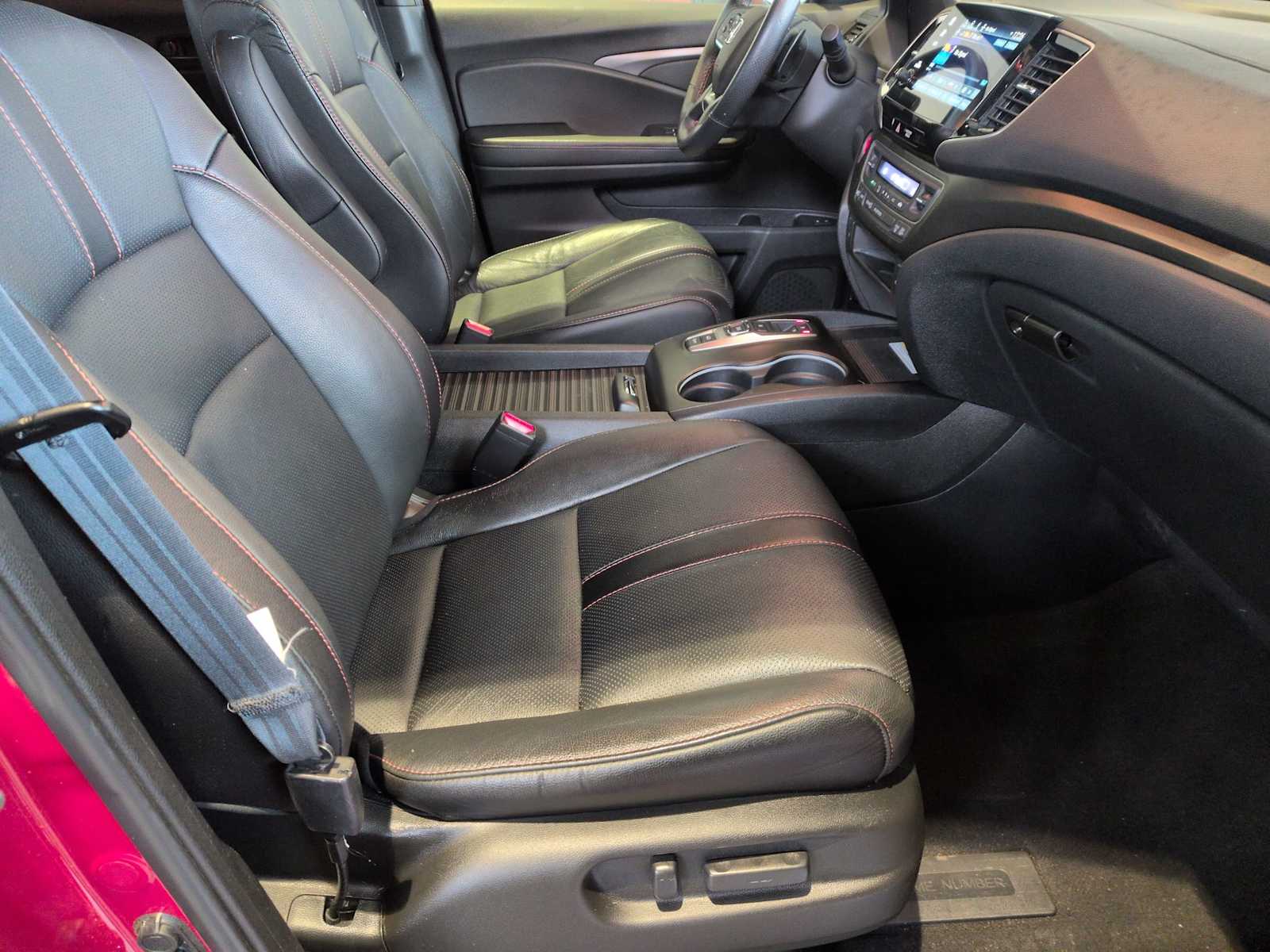 Thumbnail: 2023 Honda Passport - 22