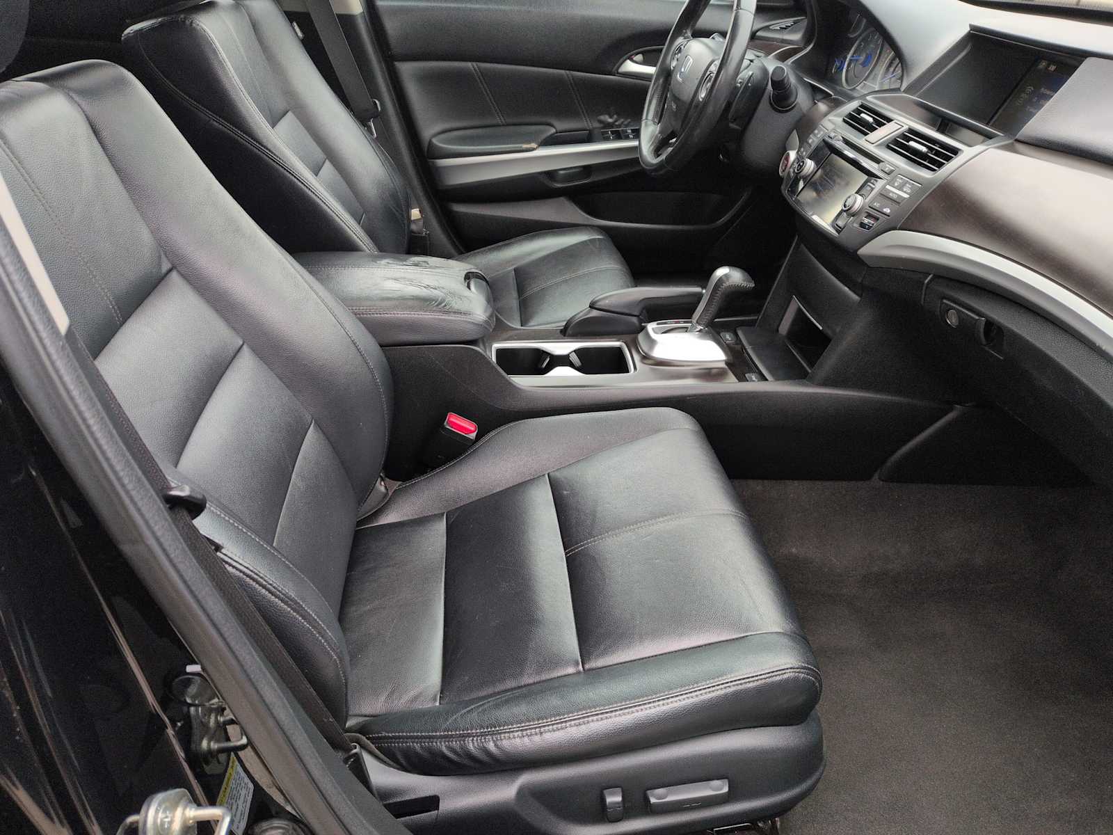 Thumbnail: 2013 Honda Crosstour - 22