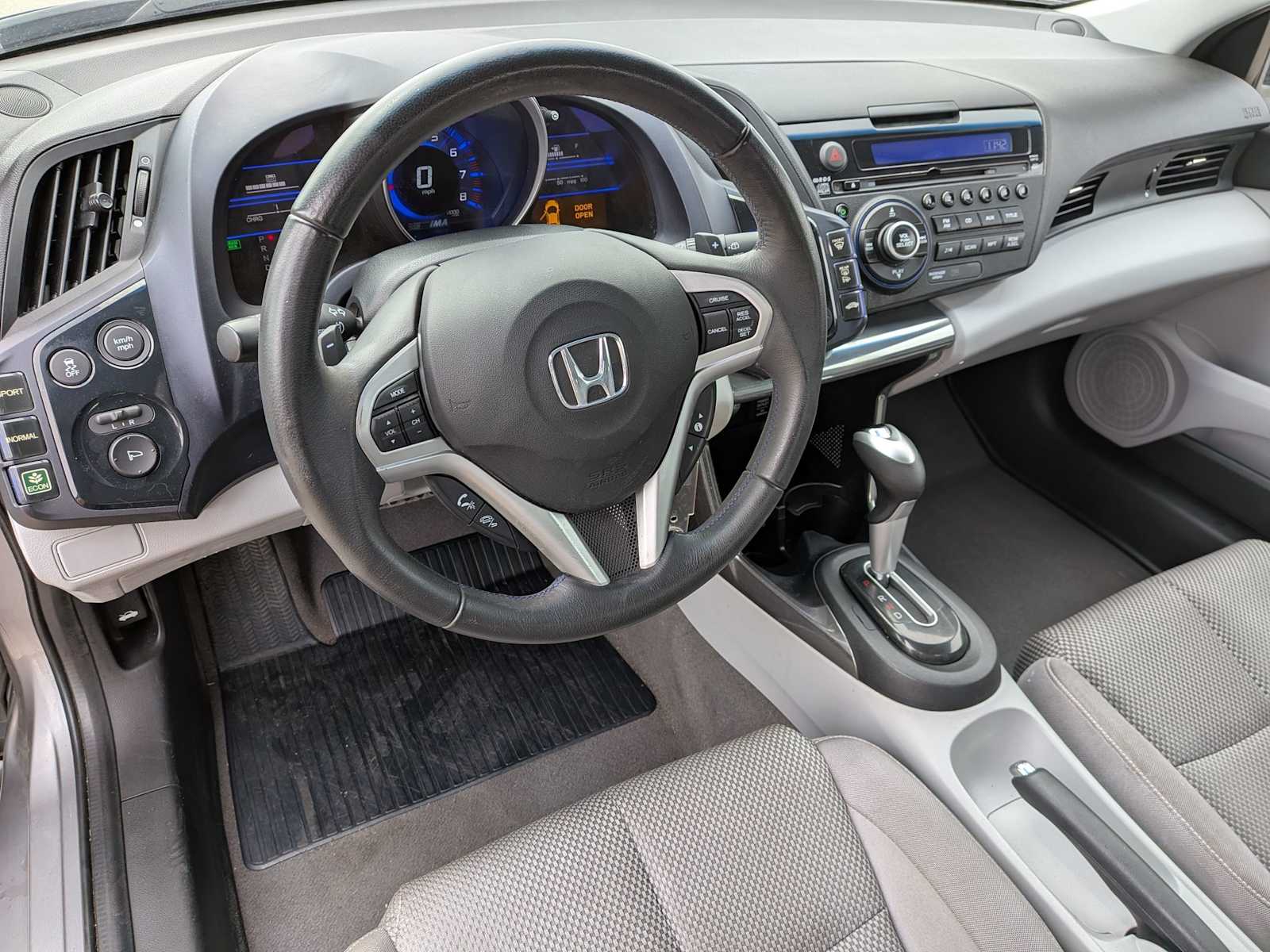 Thumbnail: 2011 Honda CR-Z - 2