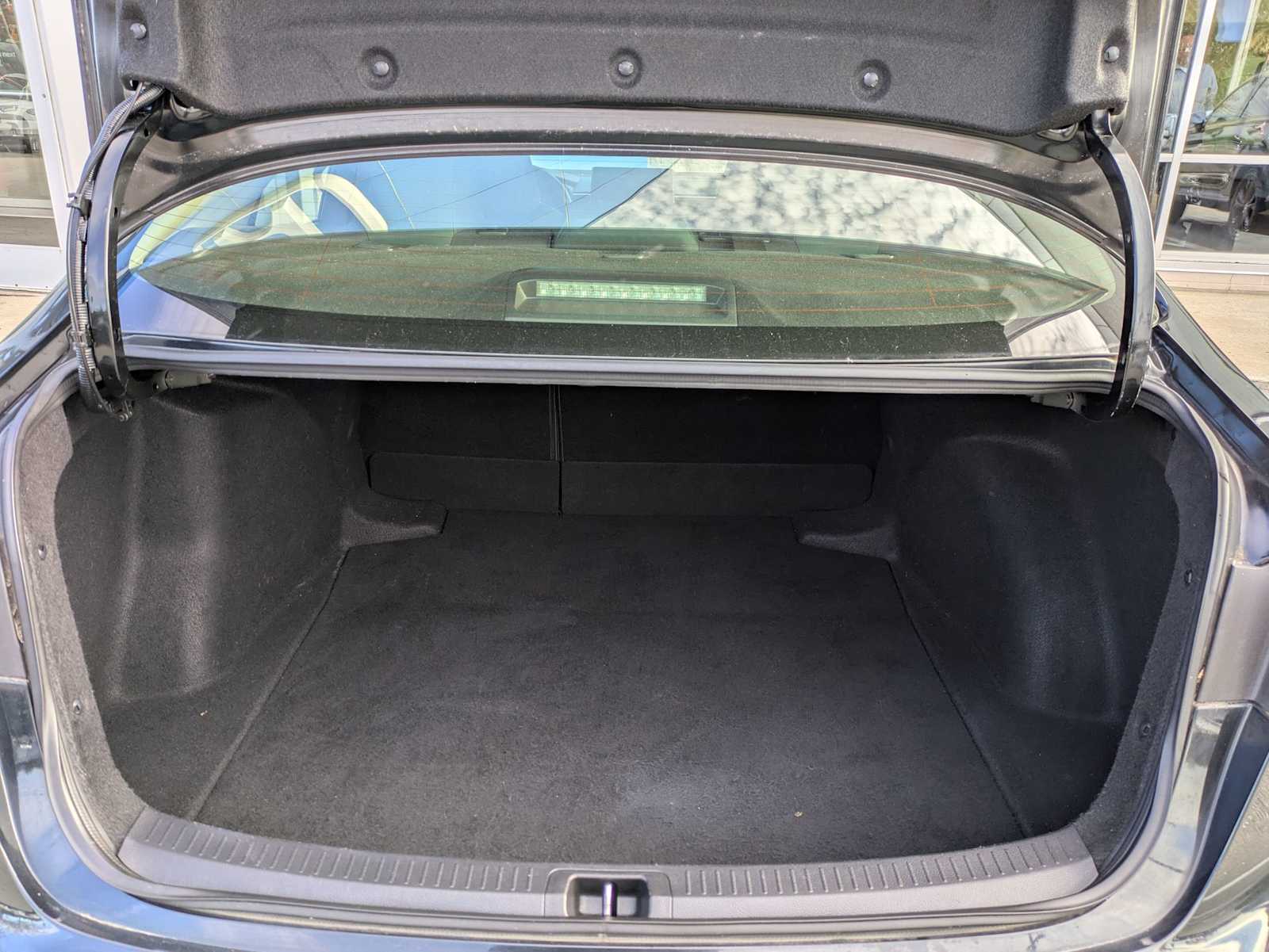 Thumbnail: 2022 Toyota Corolla - 31