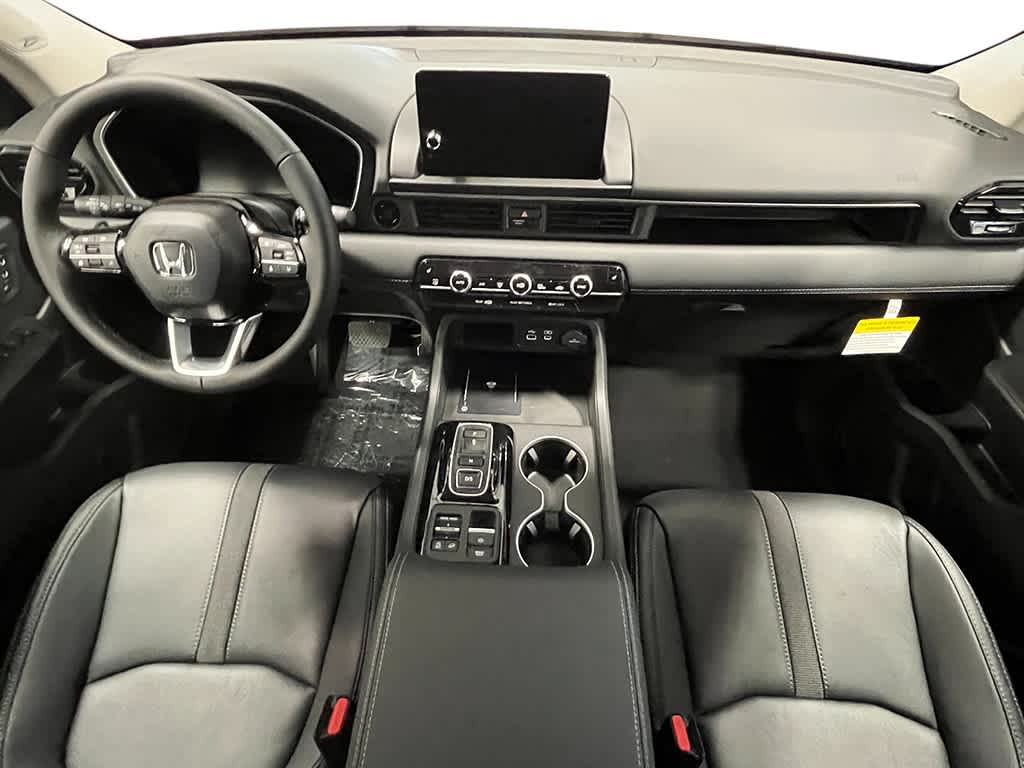 2025 Honda Pilot Touring 24