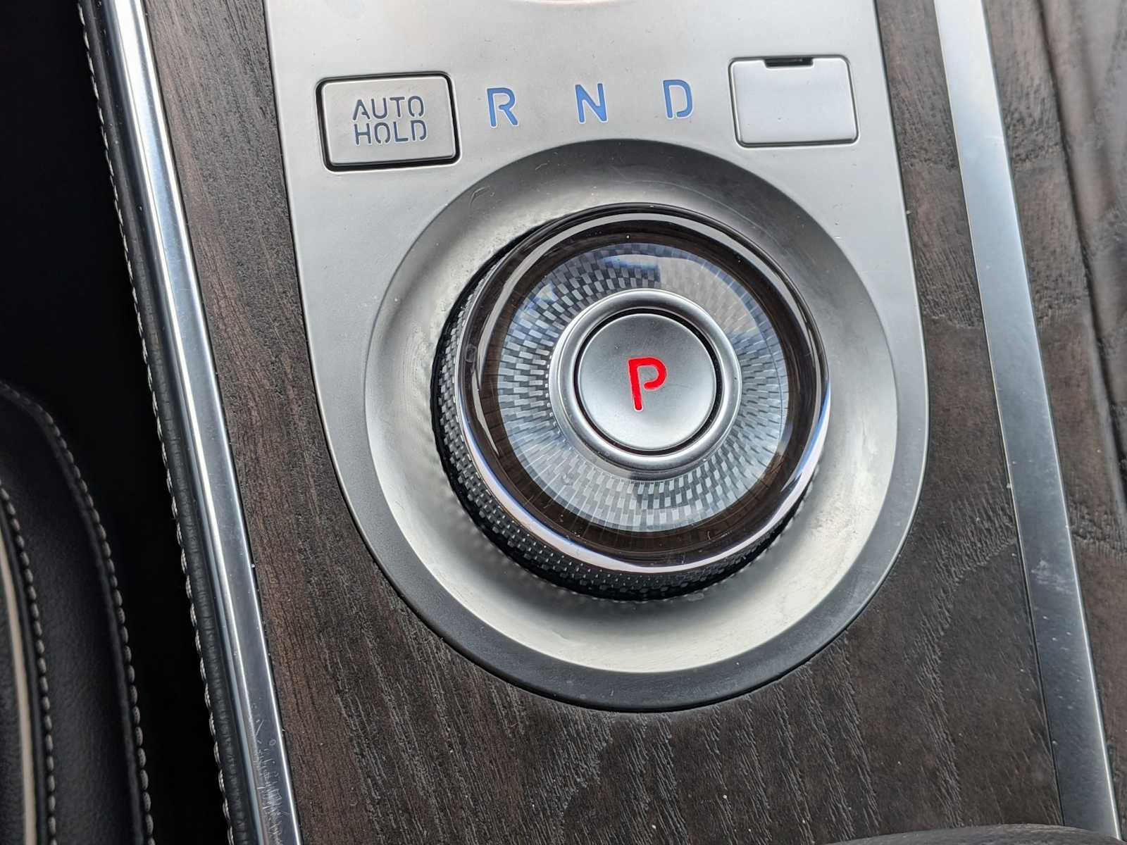 Thumbnail: 2024 Genesis GV80 - 32