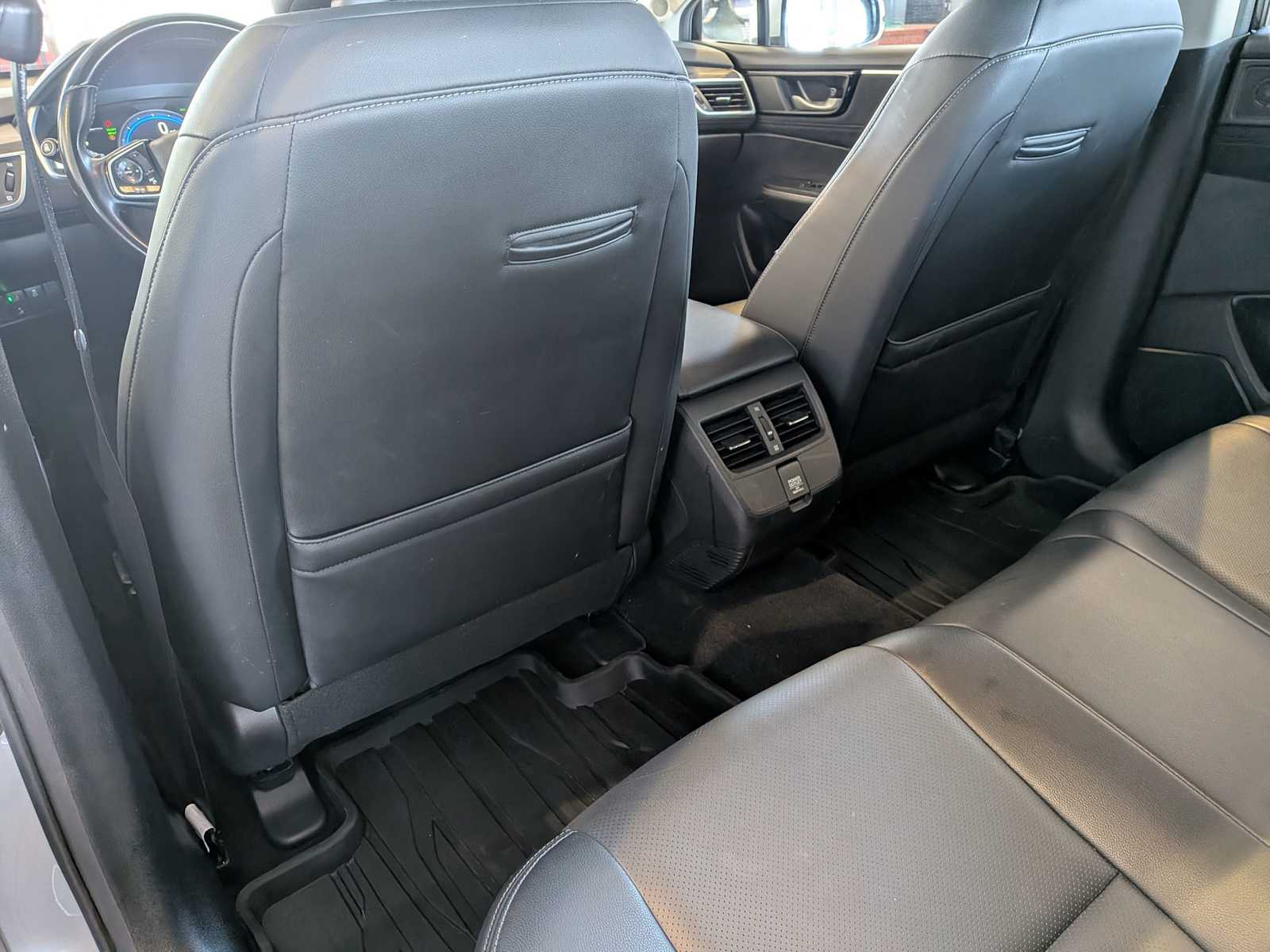 Thumbnail: 2018 Honda Clarity - 16