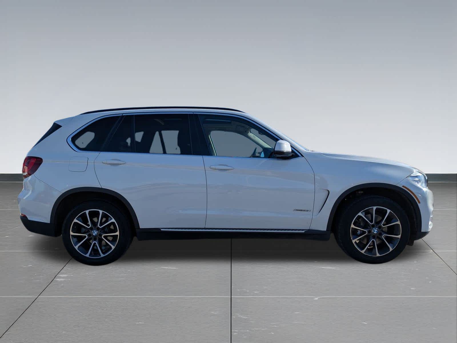Thumbnail: 2016 BMW X5 - 7