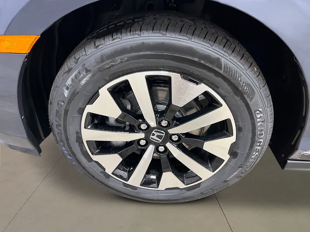 Thumbnail: 2026 Honda Odyssey - 10