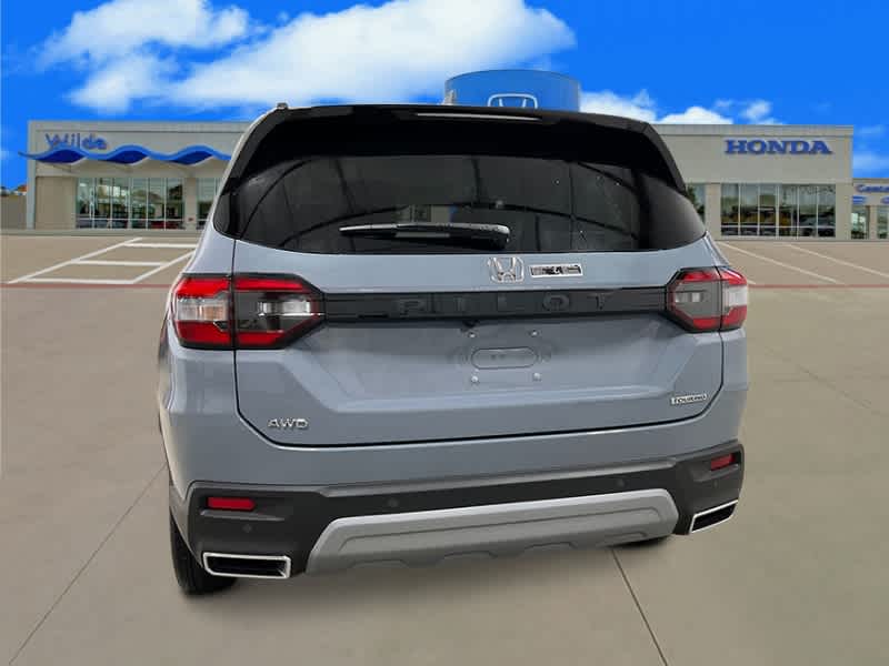 2025 Honda Pilot Touring photo 4
