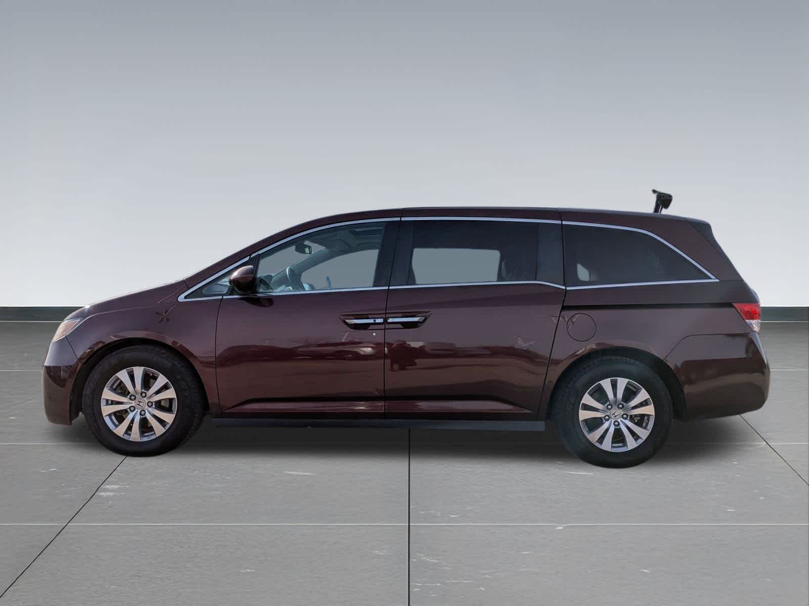 Thumbnail: 2017 Honda Odyssey - 3