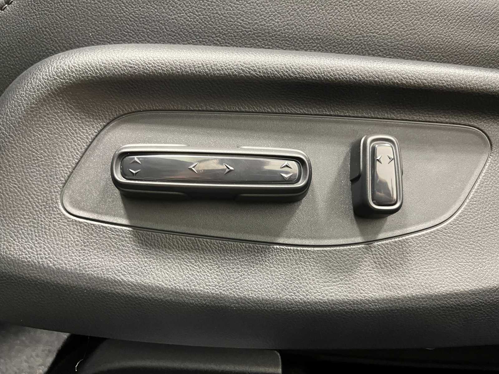 Thumbnail: 2026 Honda HR-V - 14