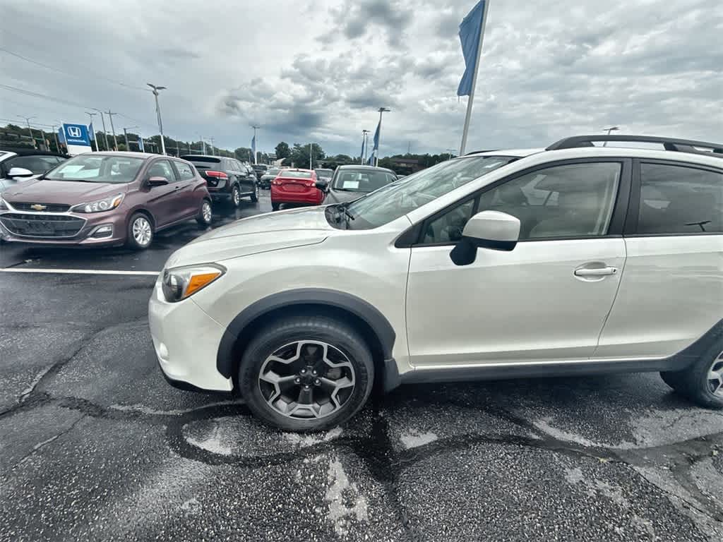 Thumbnail: 2014 Subaru XV Crosstrek - 3