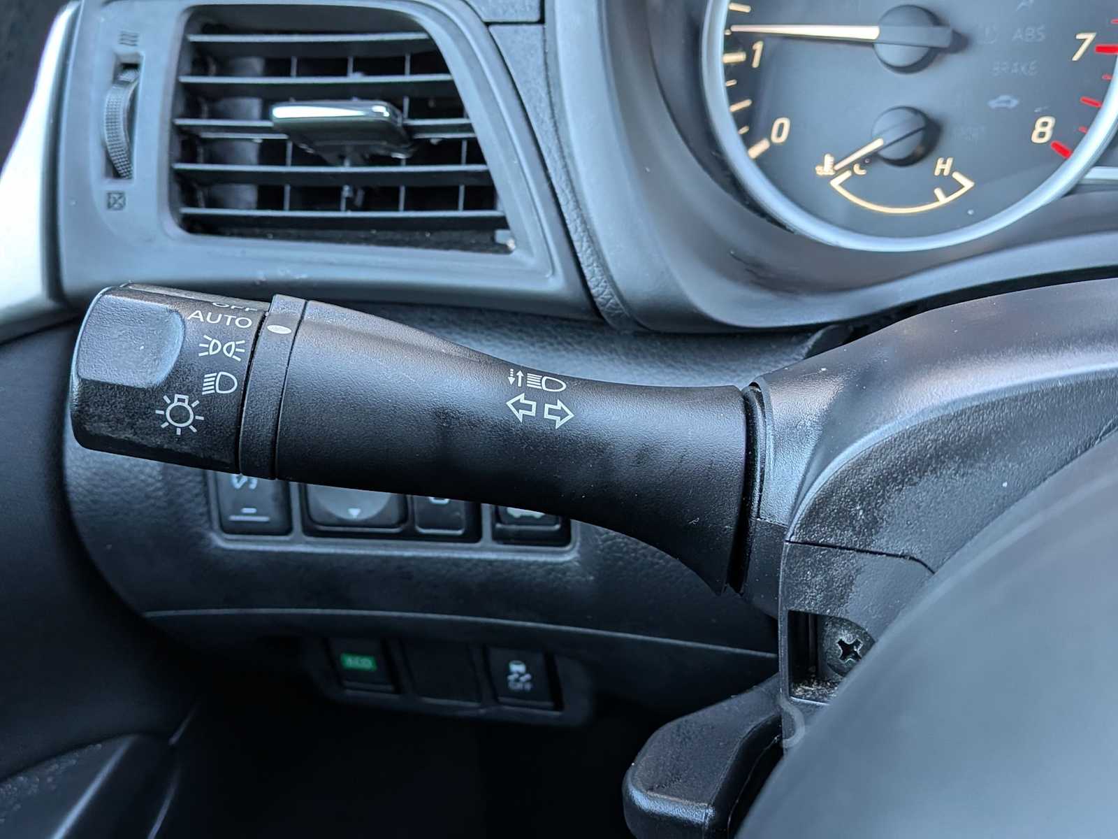 Thumbnail: 2019 Nissan Sentra - 22