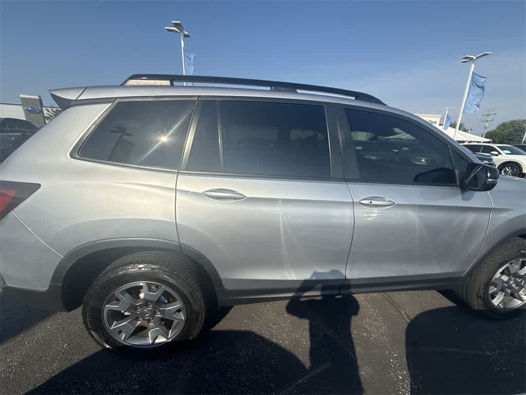 Thumbnail: 2023 Honda Passport - 7