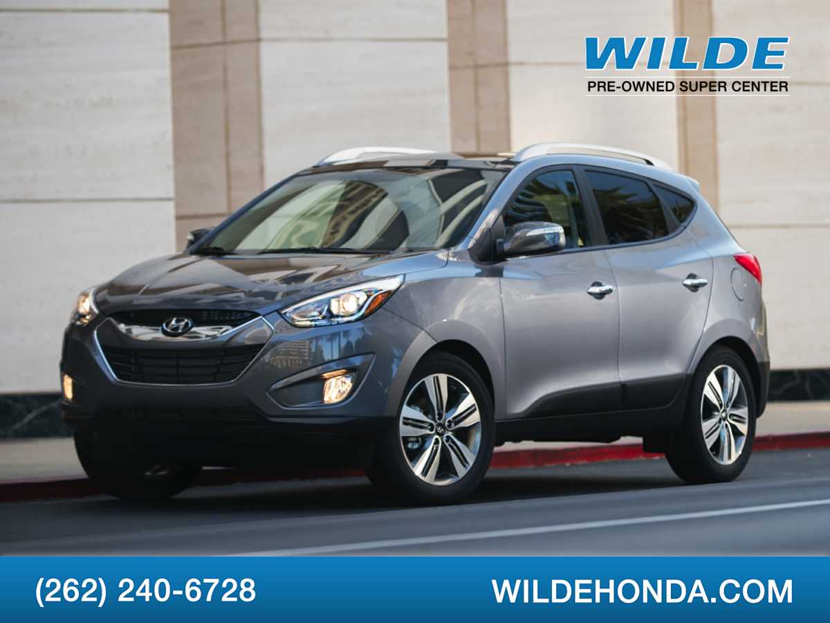 2015 Hyundai Tucson SE -
                  Waukesha, WI