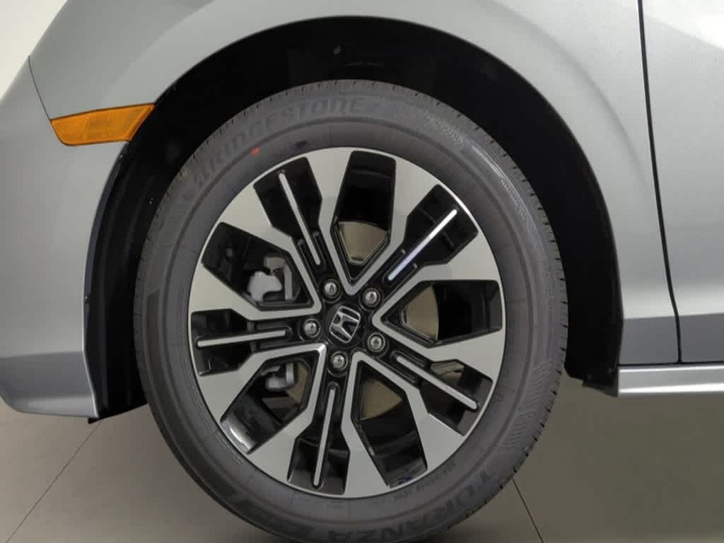 Thumbnail: 2026 Honda Odyssey - 8