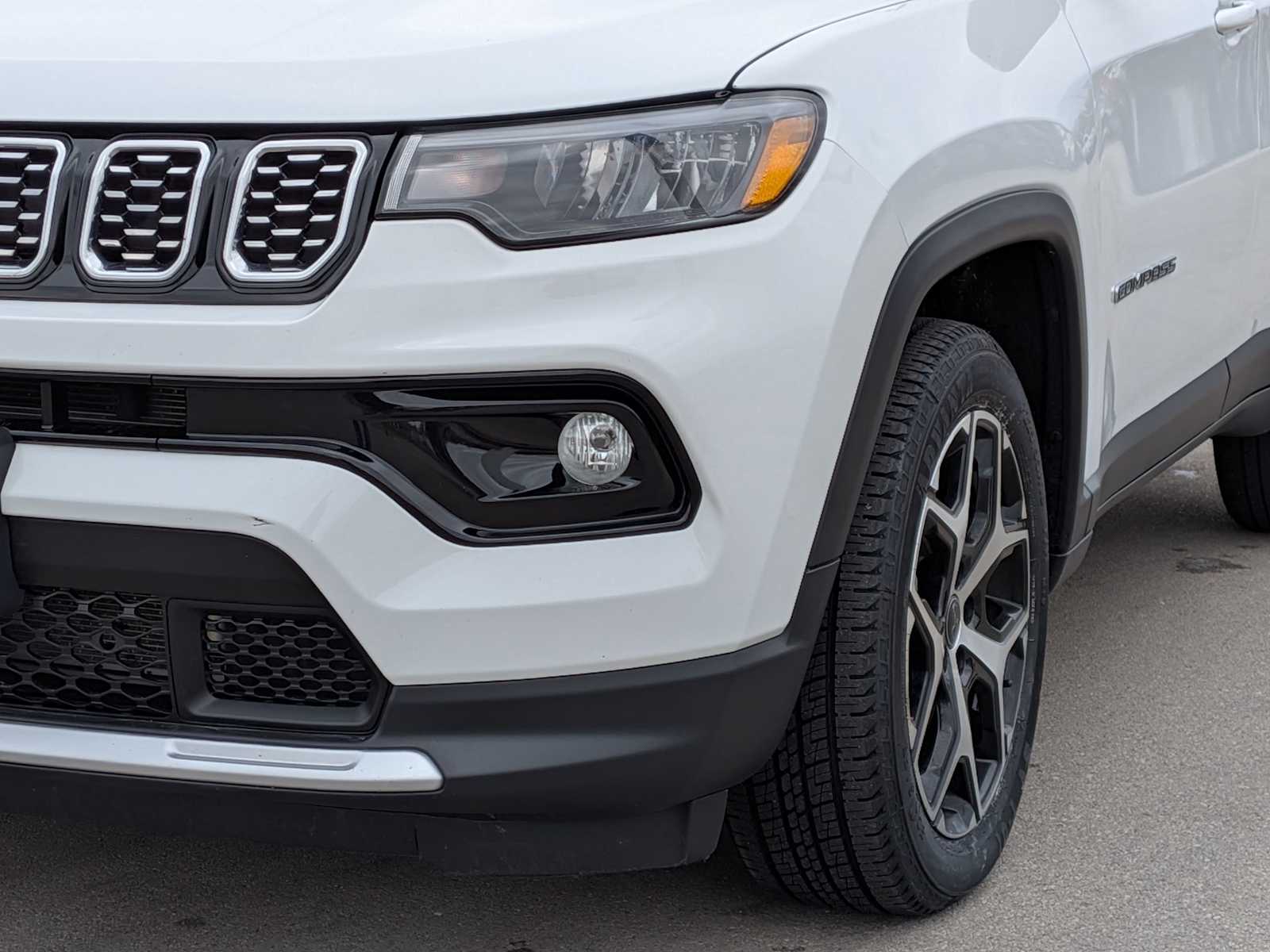 Thumbnail: 2025 Jeep Compass - 11