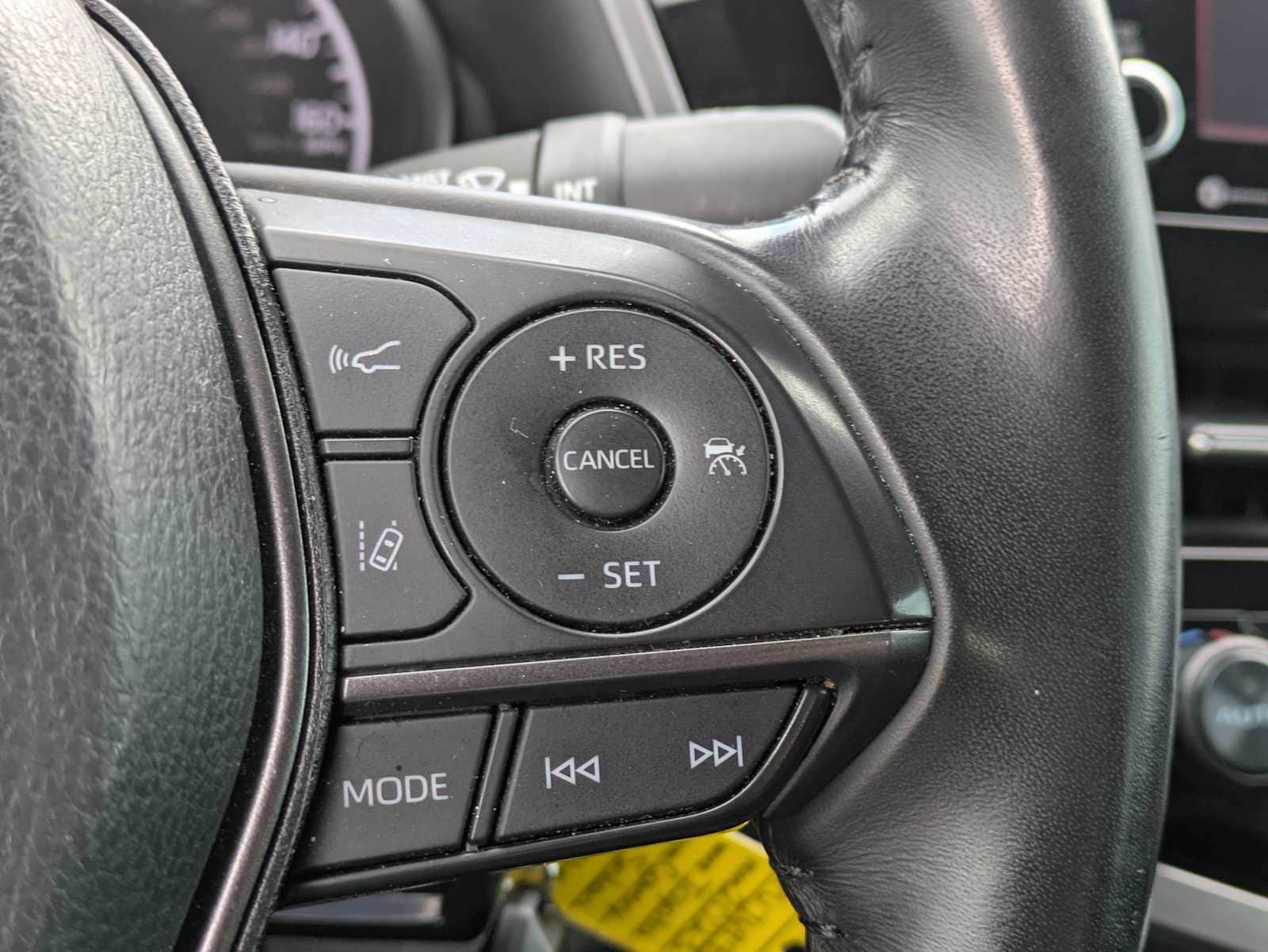 Thumbnail: 2023 Toyota Camry - 23