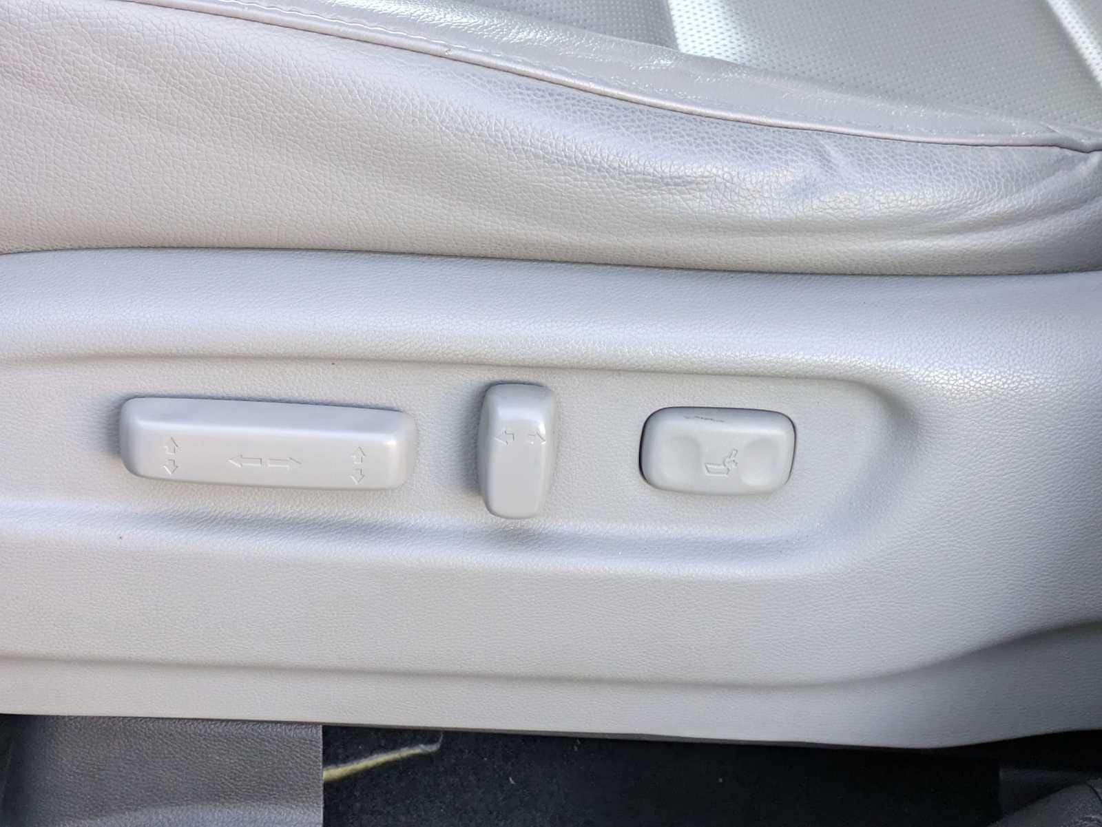 Thumbnail: 2019 Honda Ridgeline - 16