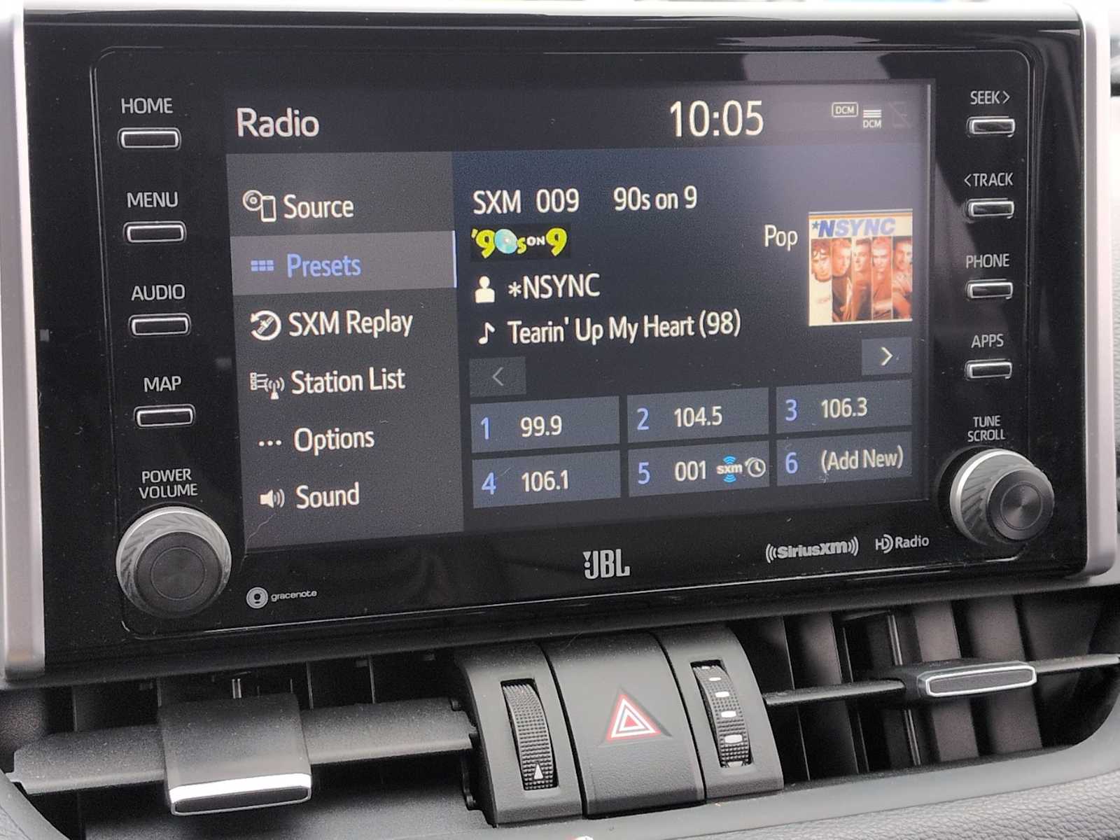 Thumbnail: 2019 Toyota RAV4 - 28