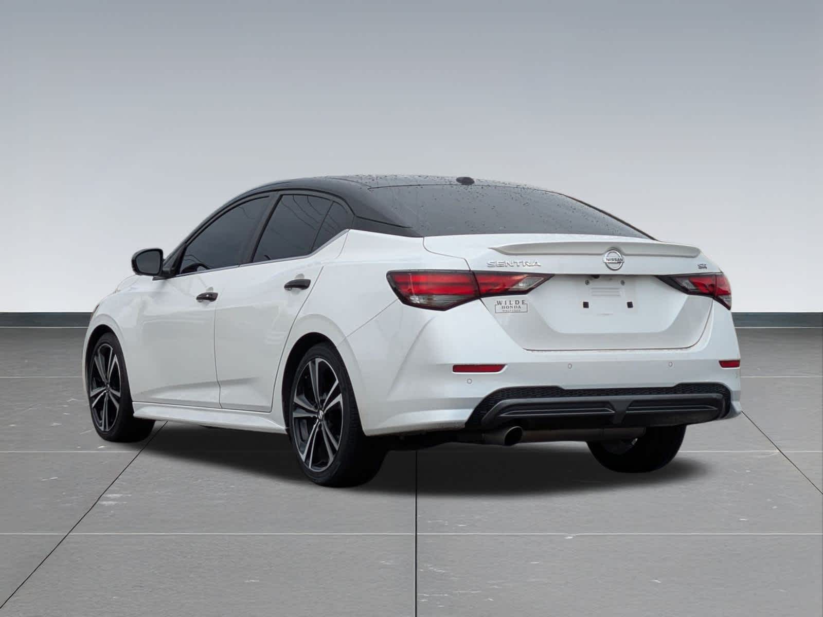 Thumbnail: 2021 Nissan Sentra - 4