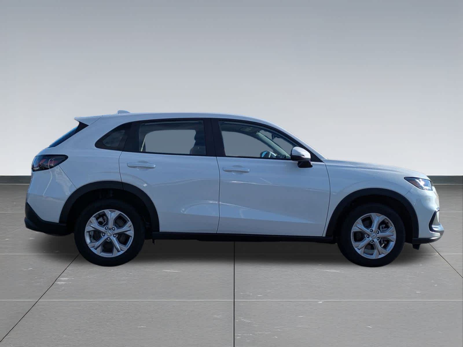 Thumbnail: 2025 Honda HR-V - 4