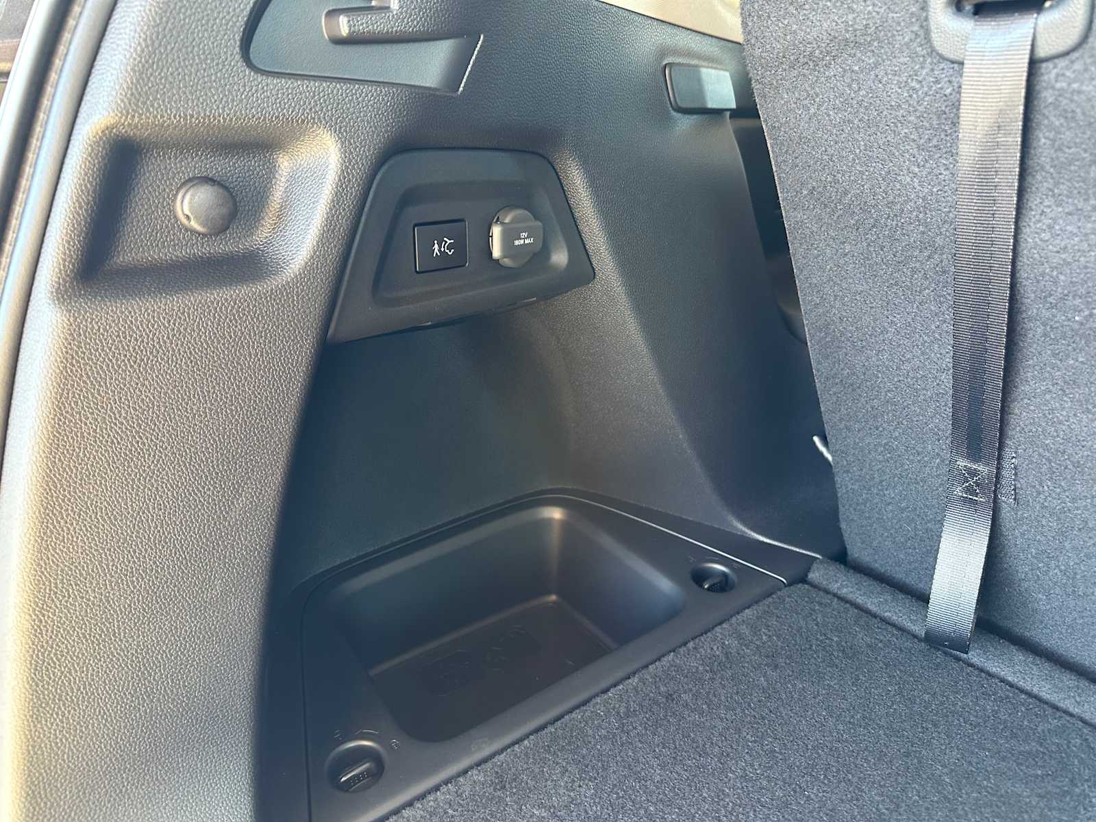 Thumbnail: 2026 Honda Pilot - 31