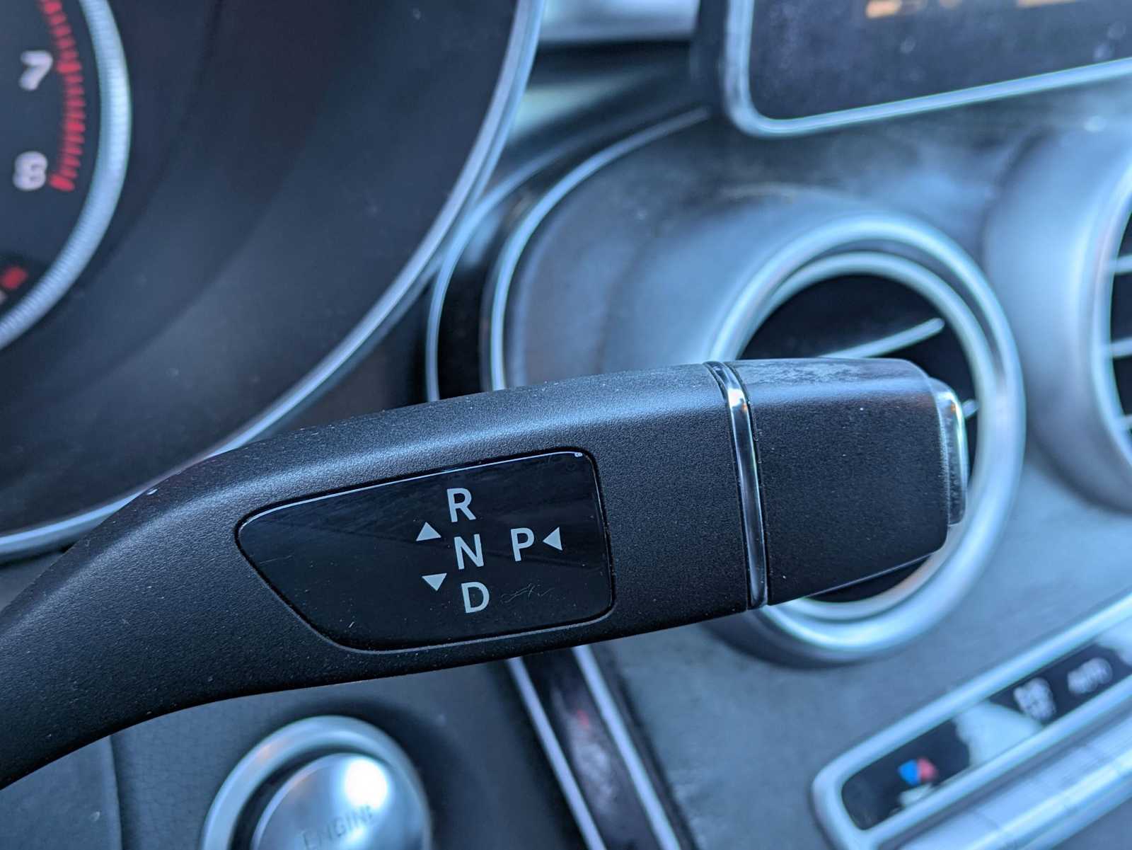 Thumbnail: 2016 Mercedes-Benz C-Class - 27