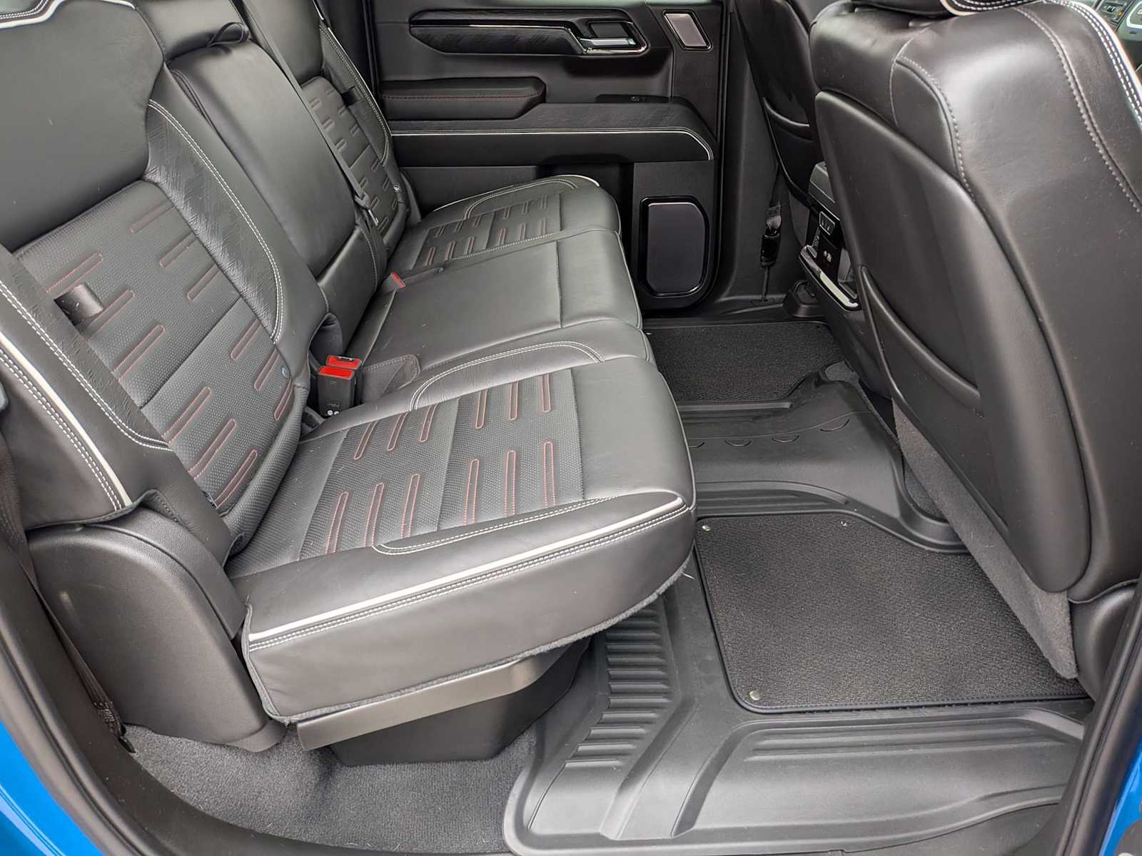 Thumbnail: 2023 GMC Sierra 1500 - 16