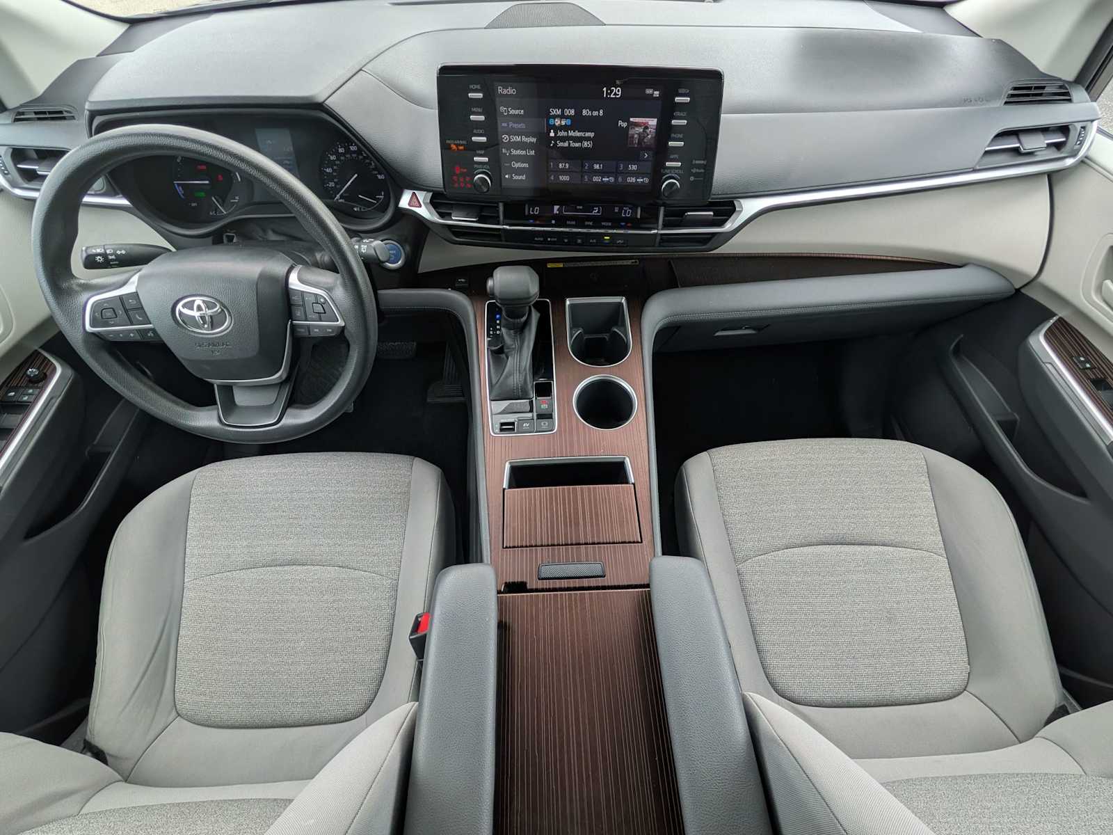 Thumbnail: 2021 Toyota Sienna - 20