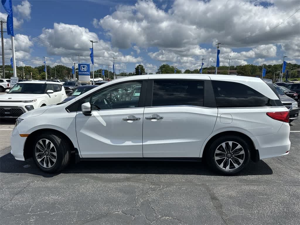 Used 2022 Honda Odyssey EX-L with VIN 5FNRL6H74NB030145 for sale in Waukesha, WI